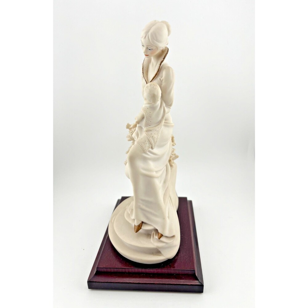 Vtg 1988 Giuseppe Armani Maternity w/ Flowers Figurine Mother & Child Italy EUC - Picture 5 of 15